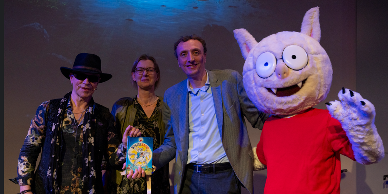 Paul van Loon presenteert nieuwste boek in Burgers' Zoo