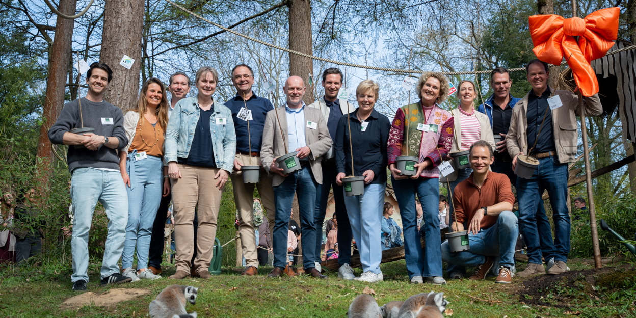 Dertien Nederlandse dierentuinen planten een miljoen bomen in Madagaskar 